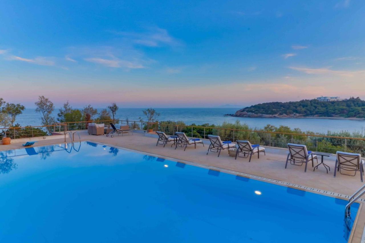 Black Diamond Beachfront Pool Villa Pasithea In Sounio, Athens Sounion Exterior foto